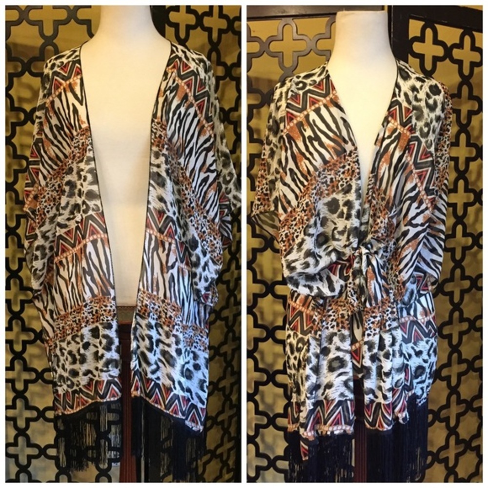NWT‎ LEOPARD KIMONO W/BLK FRINGE